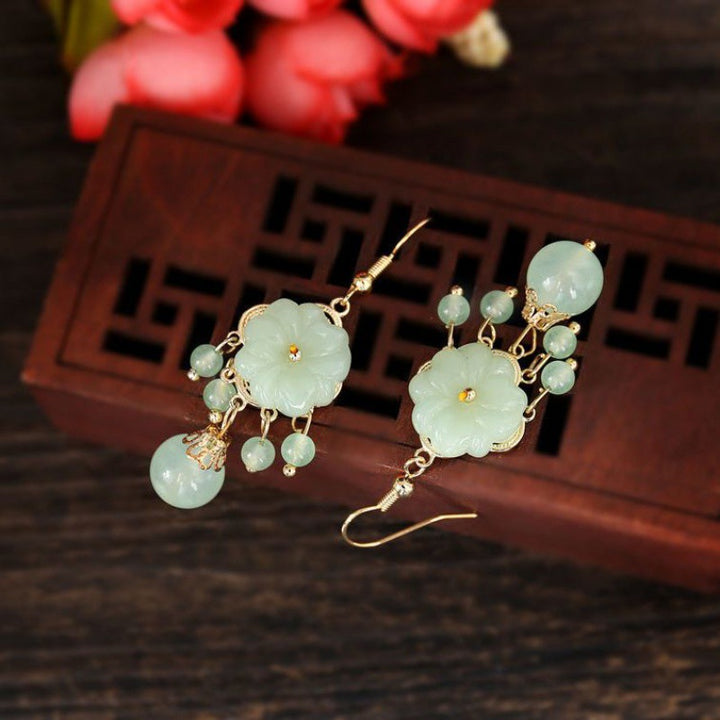 Jade Petals Drop Dangle Pierced Clip On Earrings