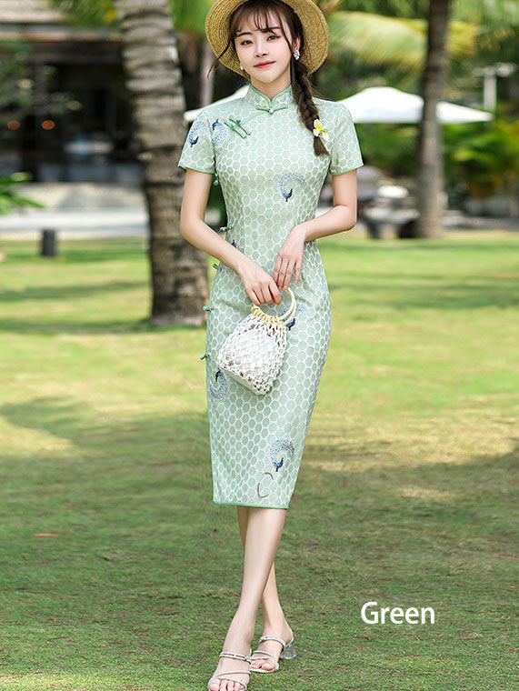 Green White Embroidered Peacock Lace Cheongsam Qi Pao Dress