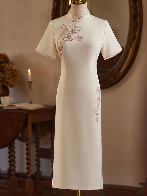 White Embroidered Floral Midi Cheongsam Qipao Dress