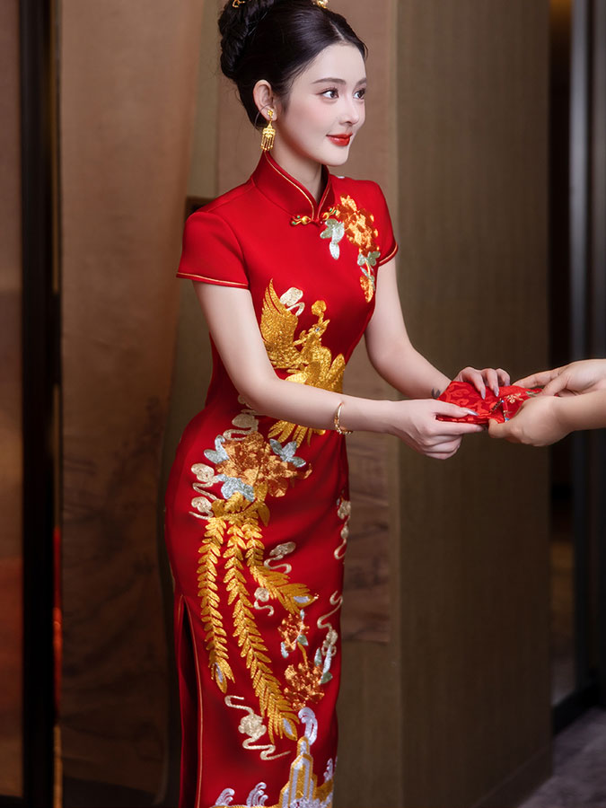 Red Embroidered Phoenix Wedding Bridal Cheongsam Qipao Dress