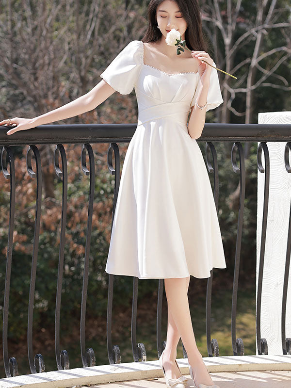 White Red Square Neck A-Line Dress with Puff Sleeve