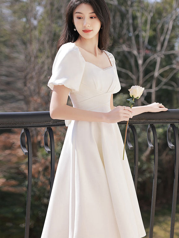 White Red Square Neck A-Line Dress with Puff Sleeve