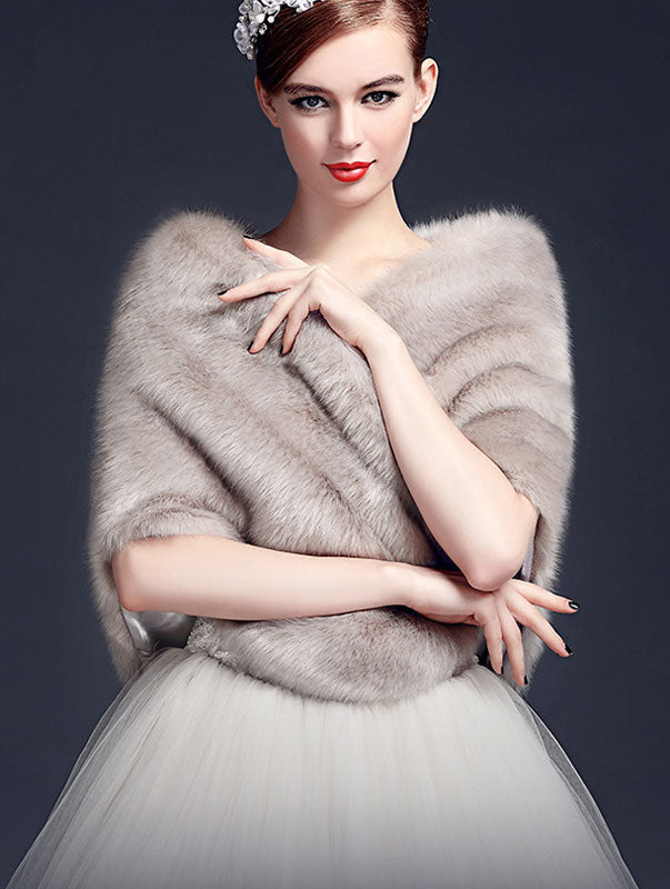 Woman Faux Fur Winter Wedding Bride Wraps Shawls - IMALLURE Khaki Woman Faux Fur Winter Wedding Bride Wraps Shawls - IMALLURE Khaki