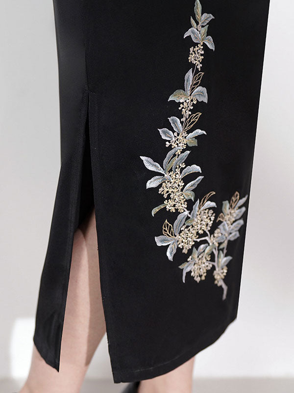 Black Embroidered Floral Cheongsam Qipao Dress