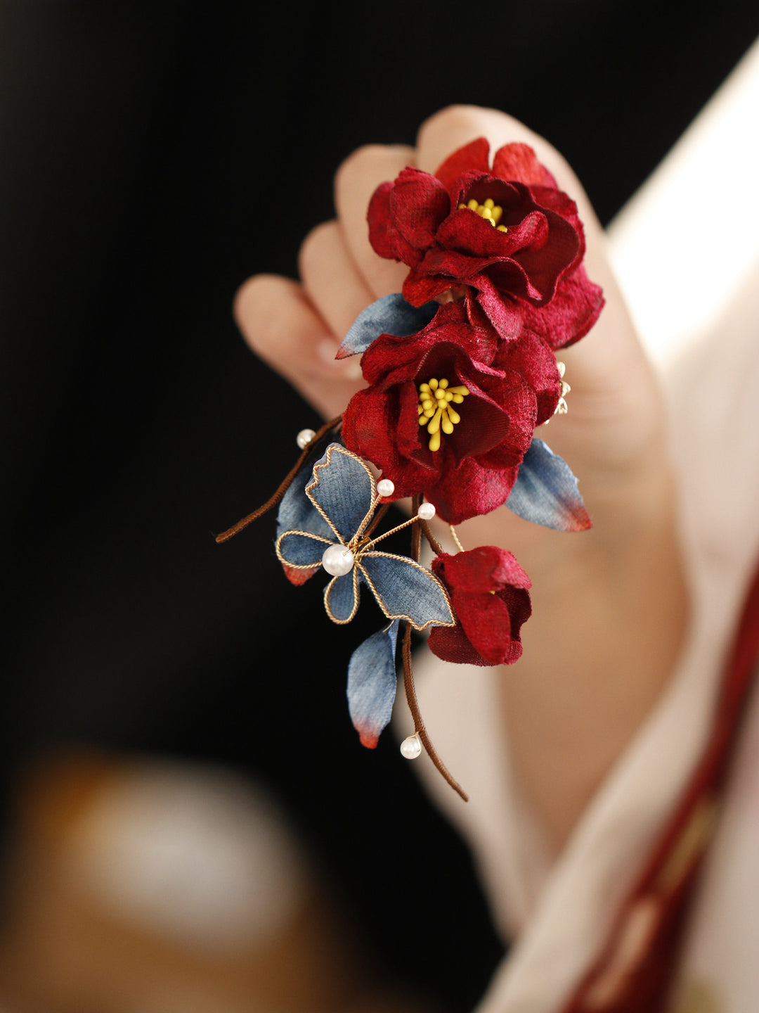 Two Pieces Burgundy Fabrics Butterfly Flowers Hair Comb Pins