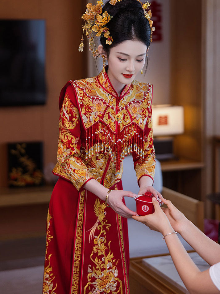 Red Embroidered Dragon Phoenix Wedding Bride Qun Kwa Outfit
