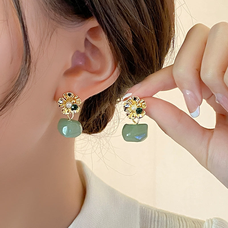 Green Jade Alloy Flower Dangle Drop Earrings