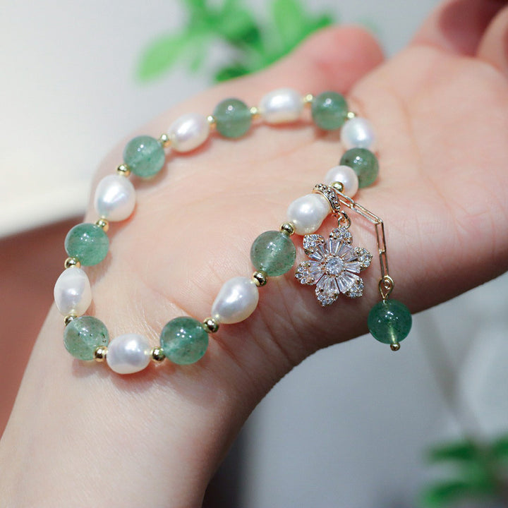 Green Strawberry Quartz Pearls Woman Beads Bracelets
