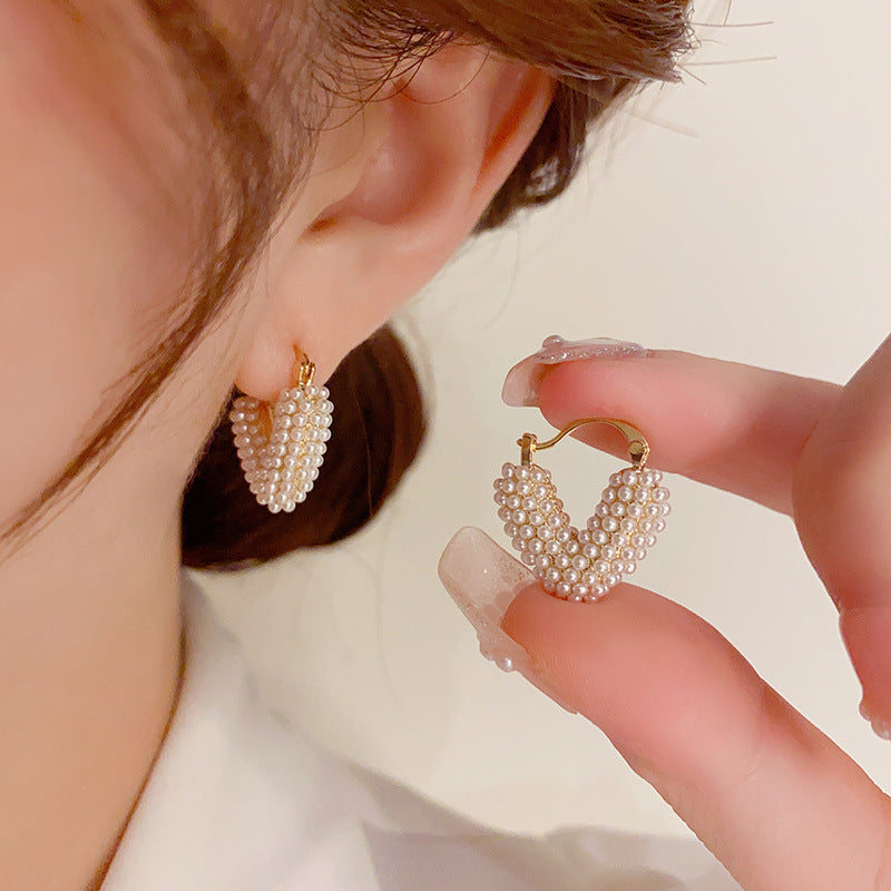 Lightweight Pearl Heart Love Hoop Earrings