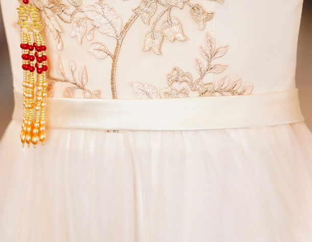 Champagne Appliques Bell Sleeve Tulle Cheongsam Qipao Dress