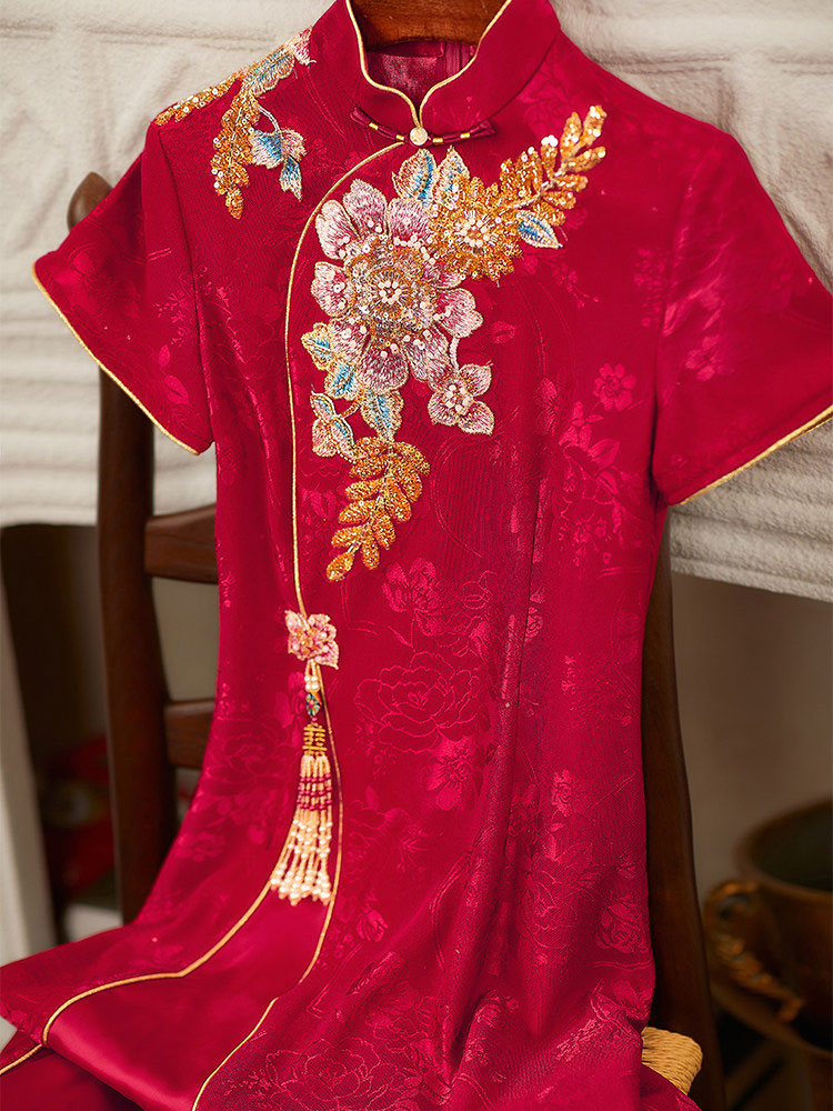 Red Embroidered A-Line Wedding Bridal Cheongsam Qipao Dress