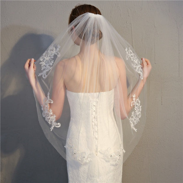 One Tier Tulle Wedding Bridal Lace Edge Veil With Comb