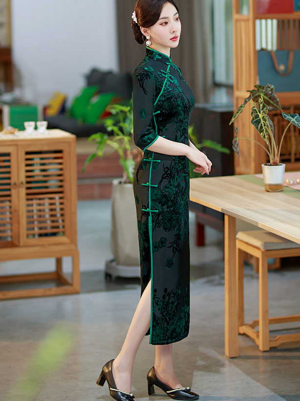 Mothers Red Green Floral Velvet Cheongsam Qi Pao Dress