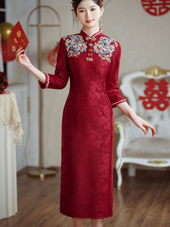 Red Embroidered Winter Bride Wedding Cheongsam Qipao Dress