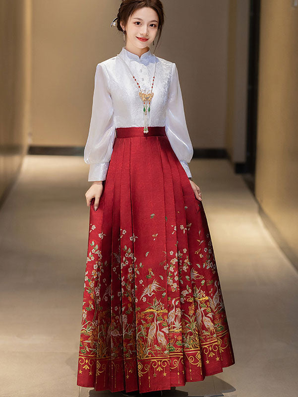 Red Horse Face Pleated Skirt Bride Wedding Dress