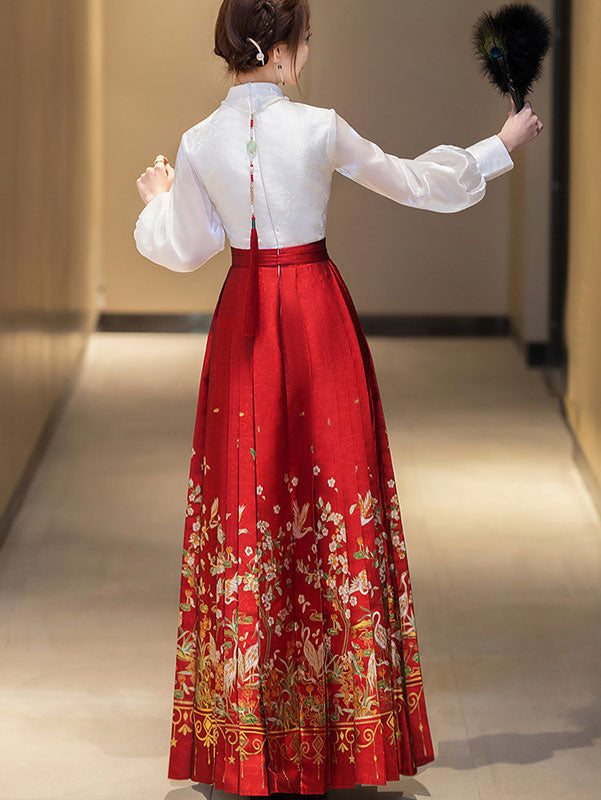 Red Horse Face Pleated Skirt Bride Wedding Dress