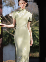 2024 Green Embroidered Cheongsam Qipao Dress