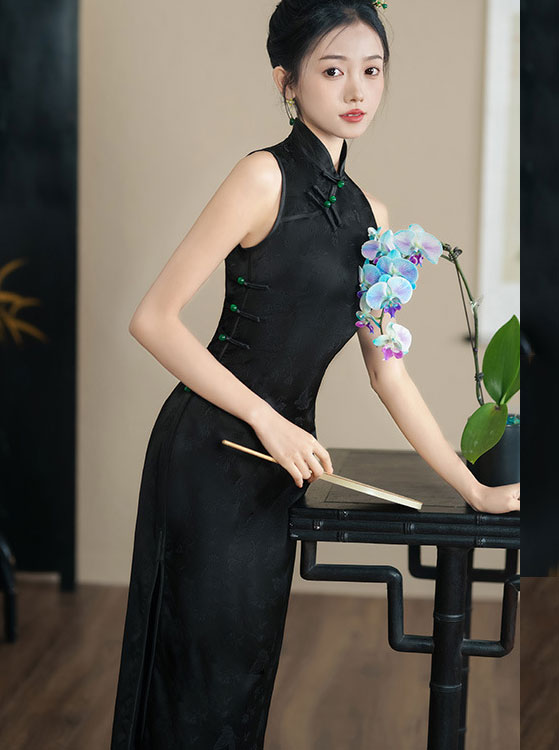 Red Black Jacquard Halter Cheongsam Qipao DressRed Black Jacquard Halter Cheongsam Qipao Dress