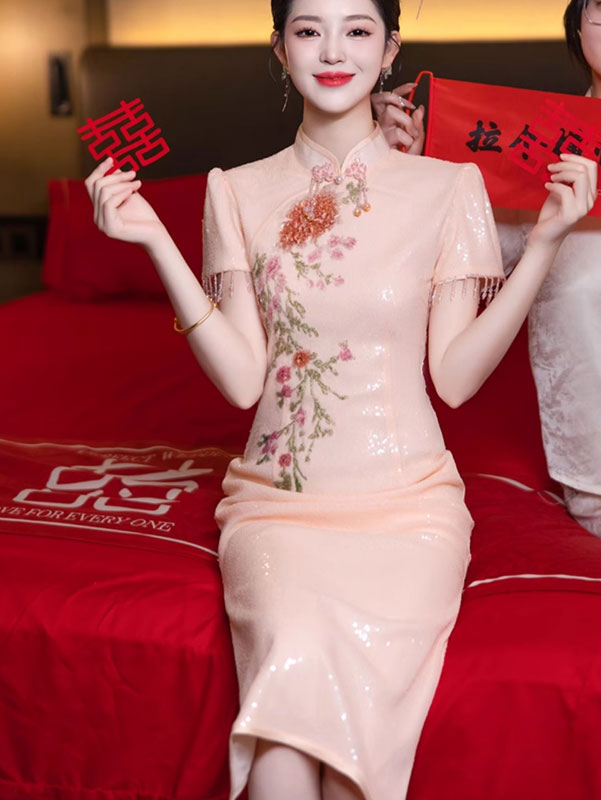 Pink Sequins Embroidered Wedding Cheongsam Qipao Dress