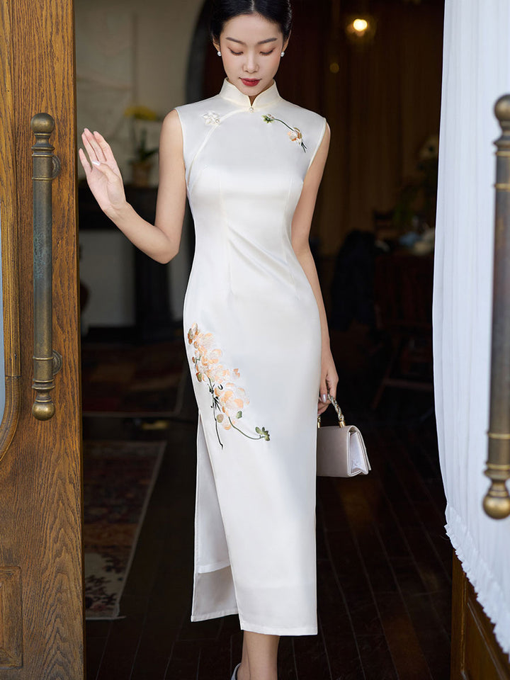 White Embroidered Long Cheongsam Qipao Dress