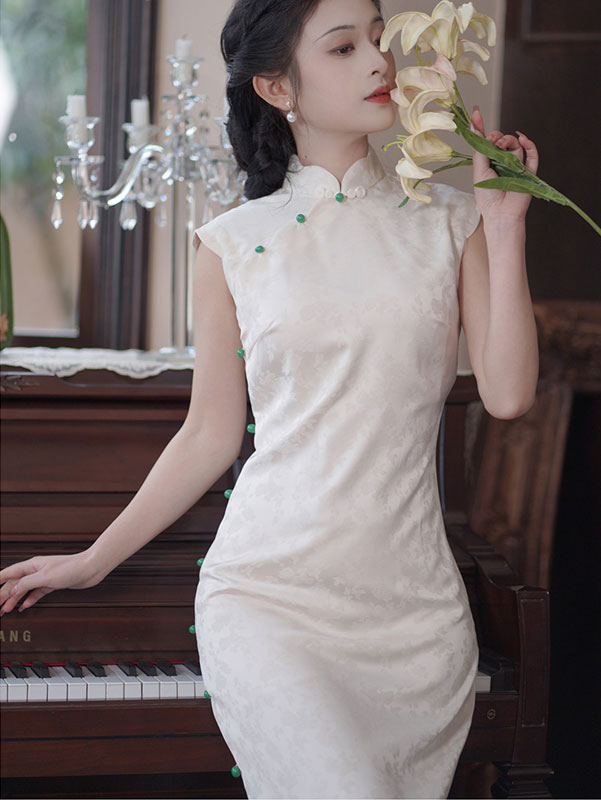 White Jacquard Floral Long Cheongsam Qipao Dress