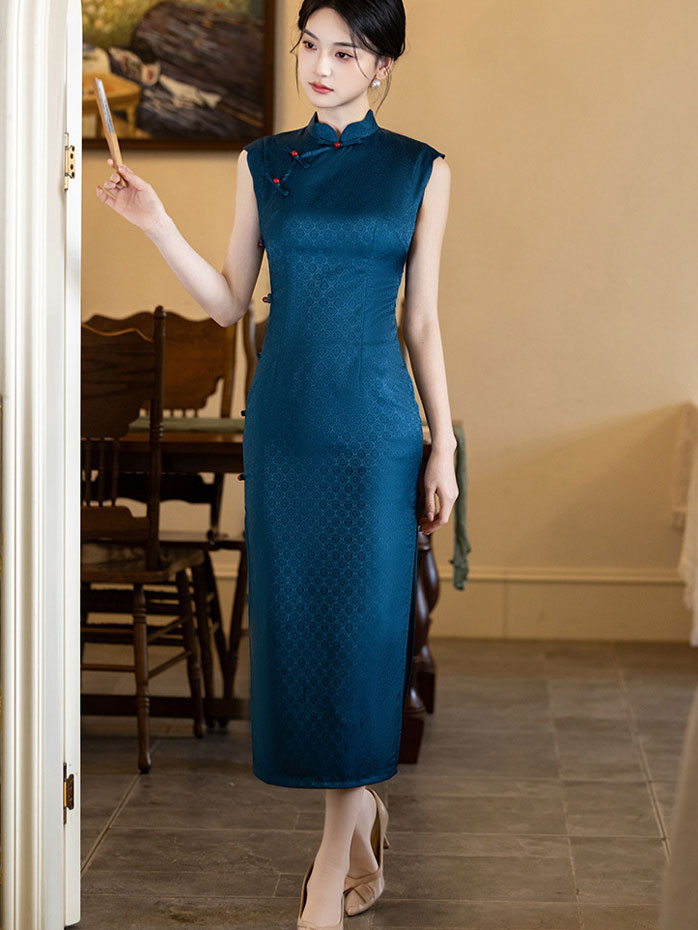 Blue Sleeveless Long Cheongsam Qipao Dress