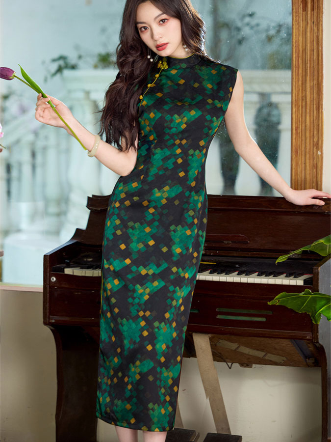 2025 Green Asymmetric Collar Cheongsam Qipao Dress