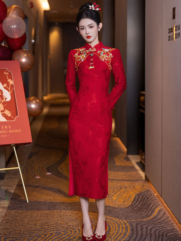 Red Fleece Long Sleeve Winter Wedding Bridal Cheongsam Qipao Dress