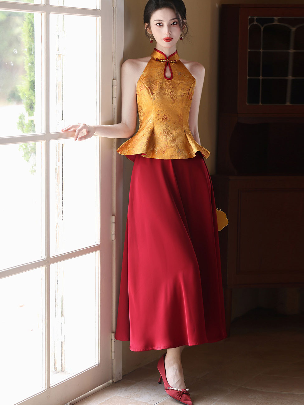 Fake Two-Piece Color Block Wedding Halter Cheongsam Dress