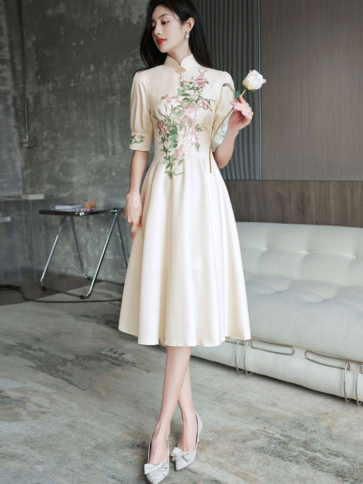 Champagne Appliques A-Line Midi Qipao Cheongsam Dress