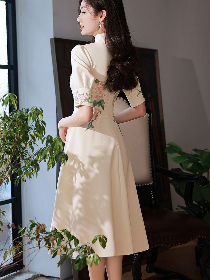 Champagne Appliques A-Line Midi Qipao Cheongsam Dress
