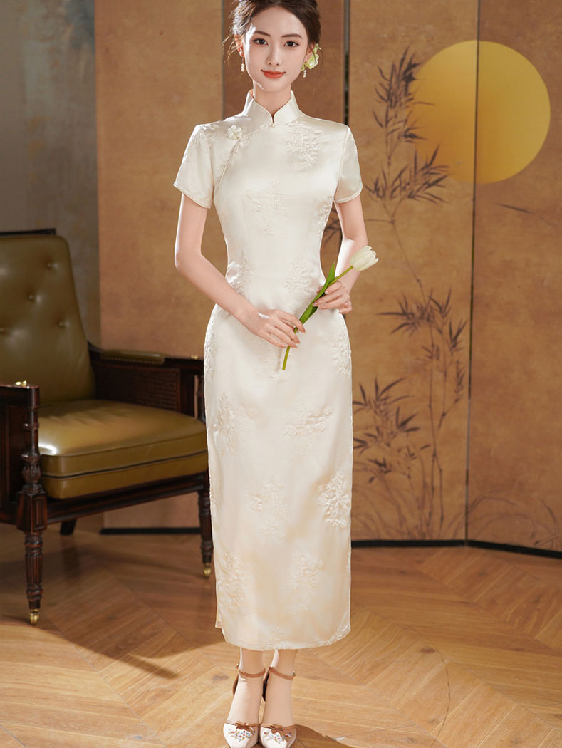 White Embroidered Satin Cheongsam Qipao Dress