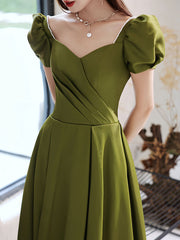 Green Floor Length Fit & Flare Formal Gown