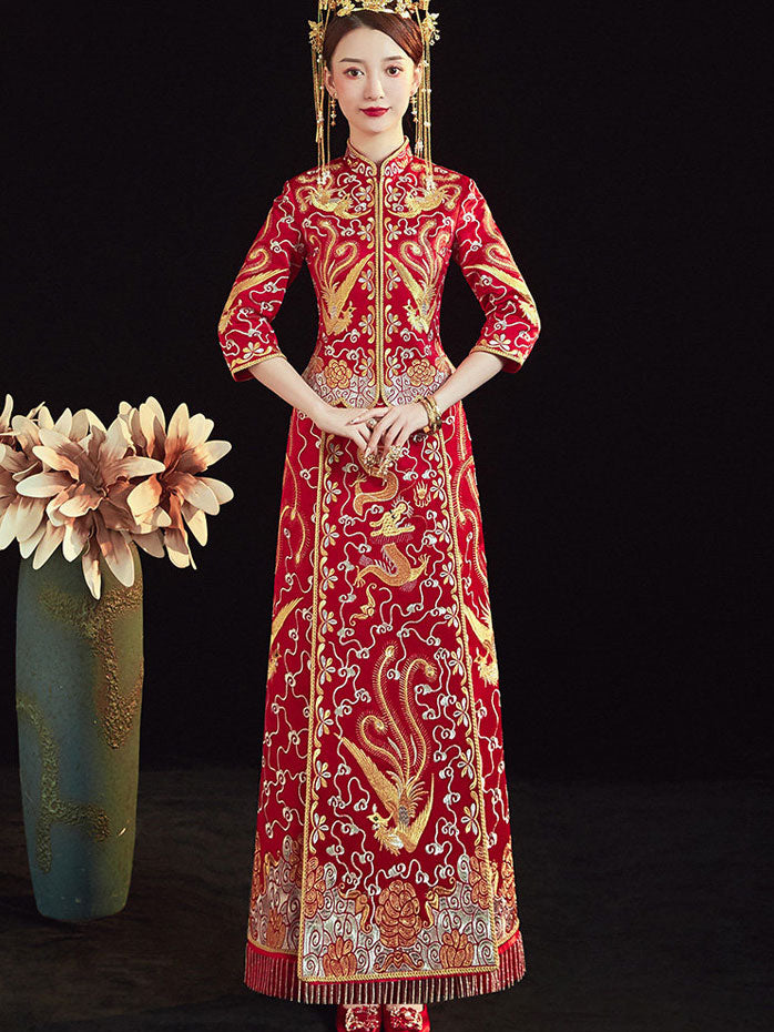 Traditional Chinese Wedding Qun Kwa with Embroidered Dragon Phoenix