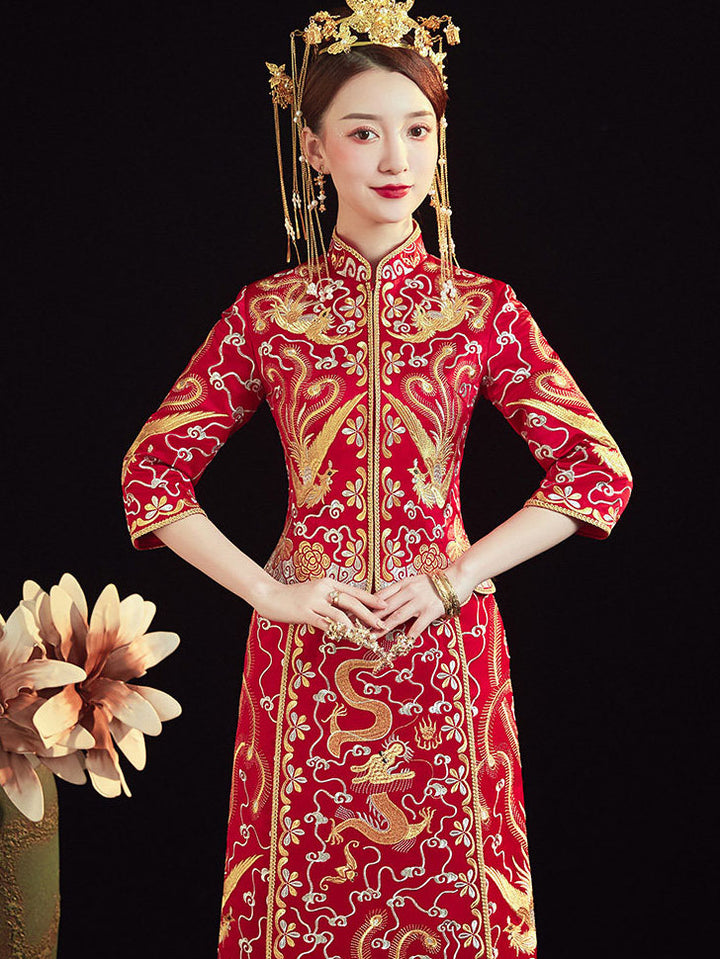 Traditional Chinese Wedding Qun Kwa with Embroidered Dragon Phoenix