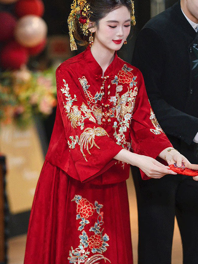2 Pieces Red Embroidered Wedding Bride Top & Skirt Xiuhe Qun Gua