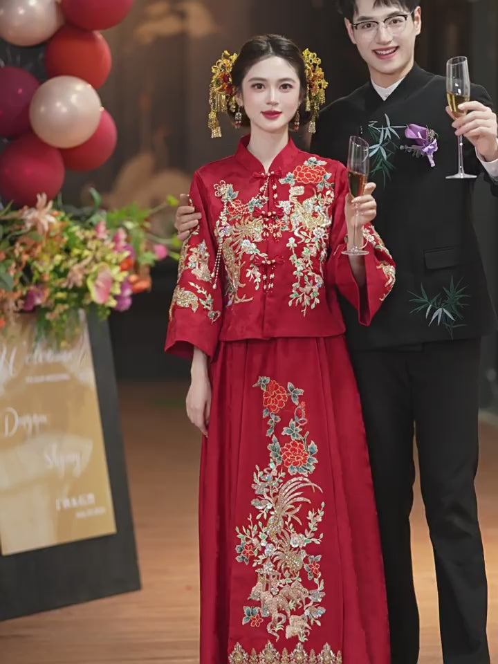 2 Pieces Red Embroidered Wedding Bride Top & Skirt Xiuhe Qun Gua