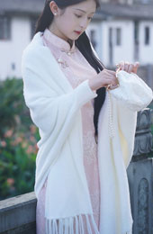 White Faux Fur Cheongsam Sleeve Cape Shawl Coat
