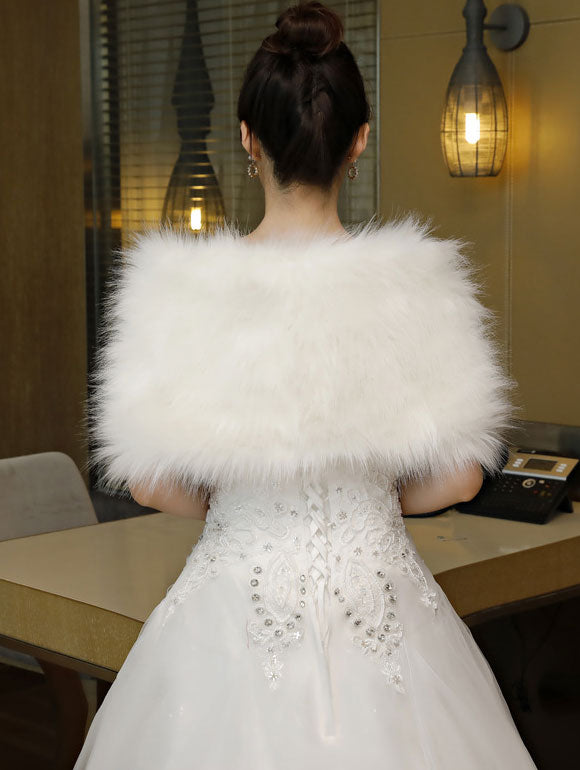 White Faux Fur Brooch Wedding Bride Wrap Shawl