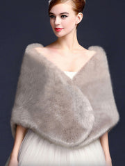 Woman Faux Fur Winter Wedding Bride Wraps Shawls