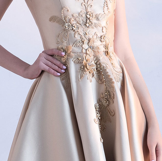 Appliques Fit & Flare Tea-Length Prom Dress
