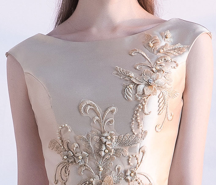 Appliques Fit & Flare Tea-Length Prom Dress