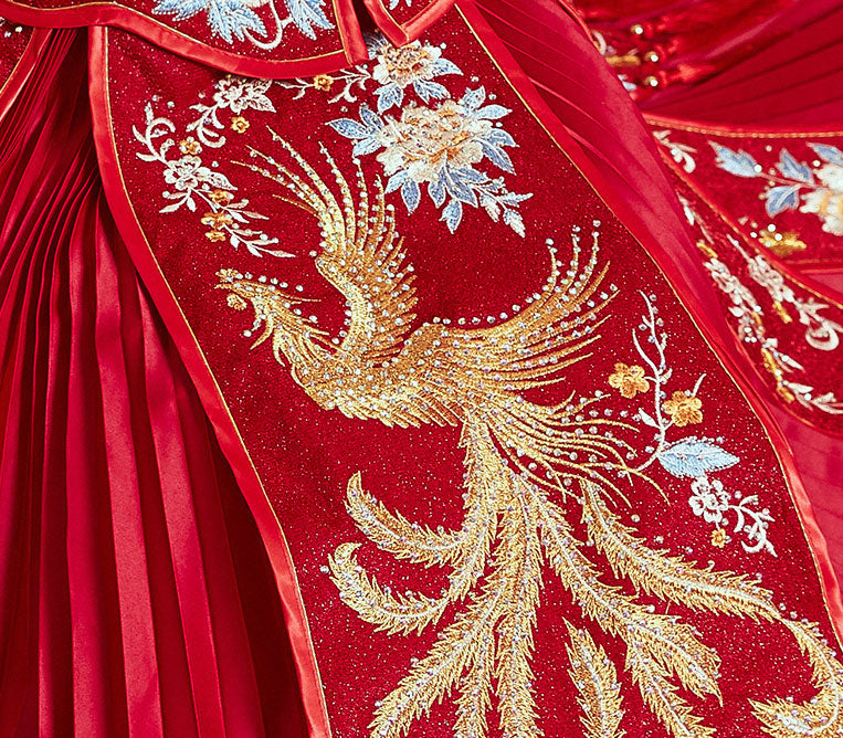 Red Shimmering Embroidered Phoenix Wedding Qun Gua