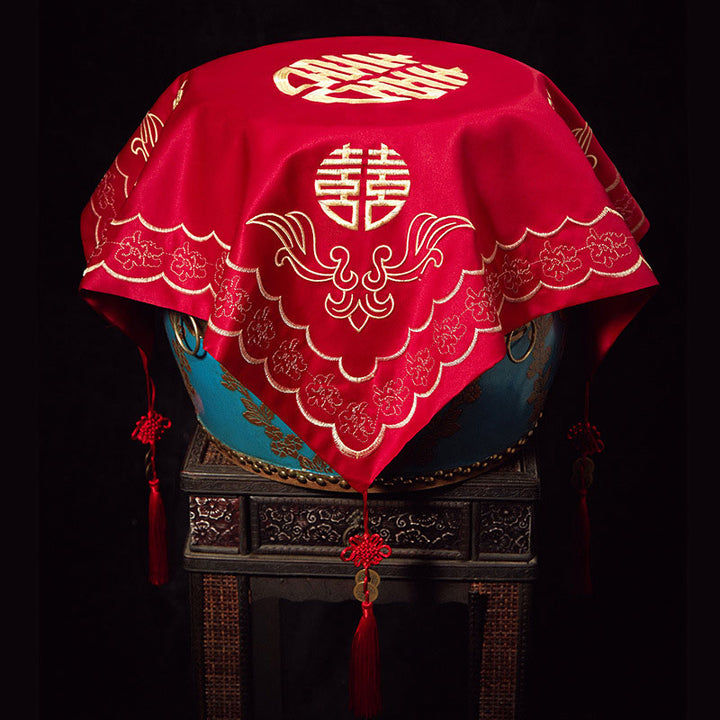 Red Vintage Embroidered Chinese Wedding Bride Veil