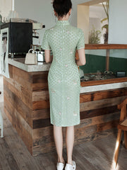 Green White Embroidered Deer Lace Cheongsam Qi Pao Dress