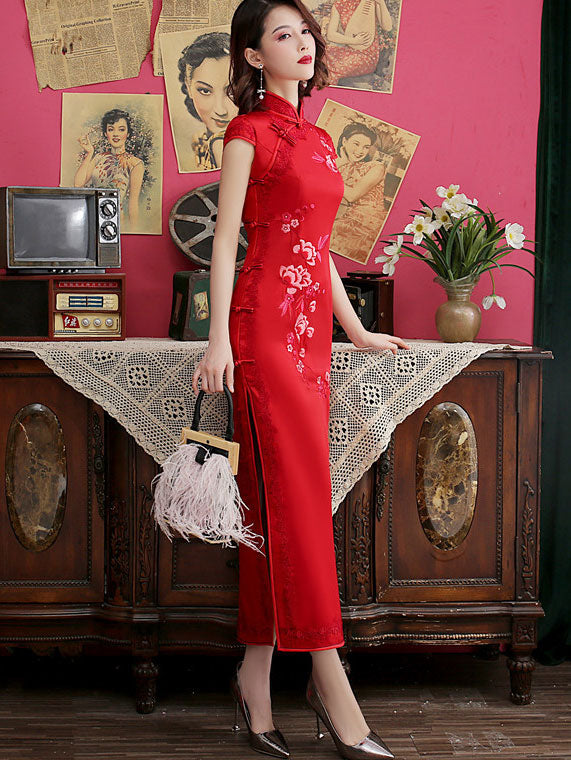 Red Embroidered Wedding Bridal Qi Pao Cheongsam Dress
