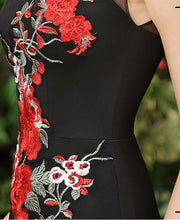 Black Embroidered Thigh Split Qipao / Cheongsam Evening Dress