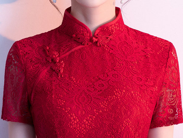 Red Lace Modern Qipao / Cheongsam Wedding Dress