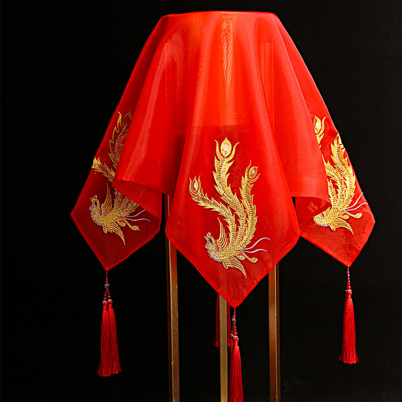 Red Vintage Embroidered Phoenix Chinese Wedding Bridal Veil