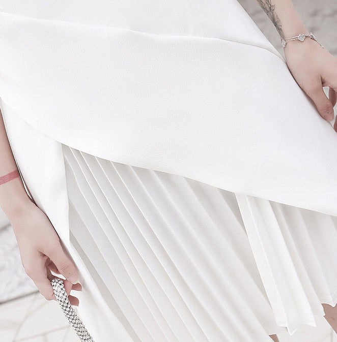 White Black Short Party Dress with Pleated Hem